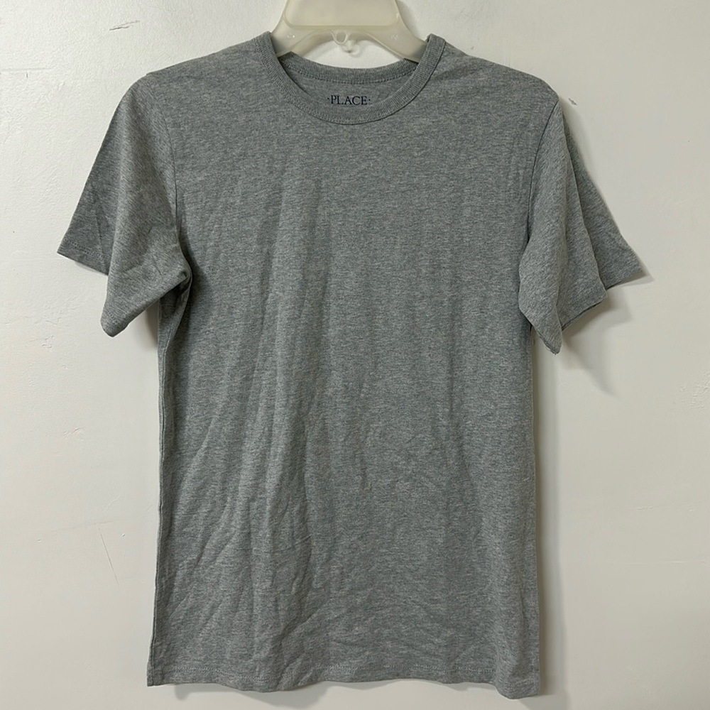 Place boys teeshirt